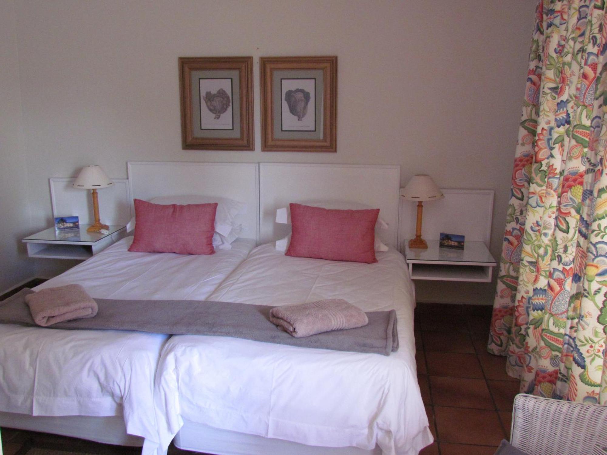 Wagon Wheel Country Lodge Beaufort West Habitación foto